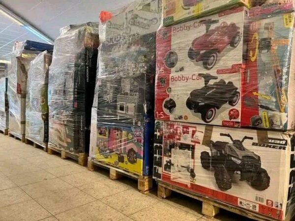 Games-liquidation-pallets-mixed-with-toys5.jpeg
